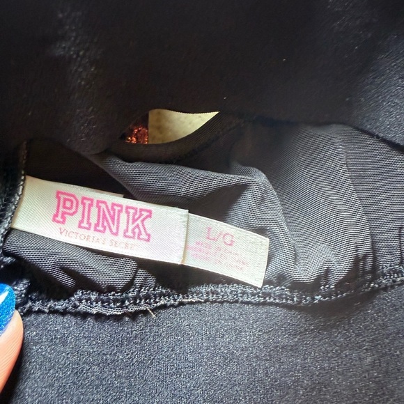 PINK Victoria's Secret Black and White Sports Bra, large - Picture 2 of 3